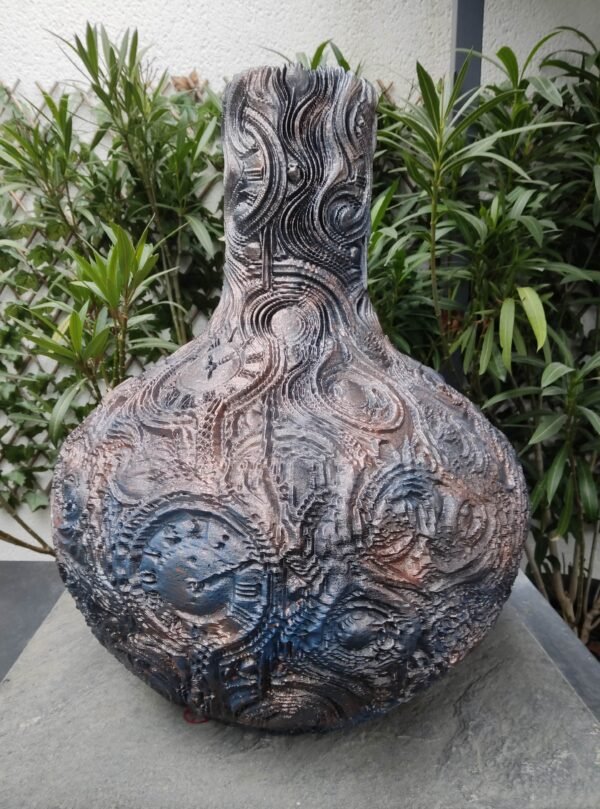 Vase "Métamorphose Temporelle" - Hommage Surréaliste à Salvador Dali