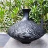 Vase Design "Ballon line", sa forme ovoïde étendue cache son pied et donne une grande impression de légèreté- 40cm