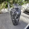 Vase Sculpté "Élégance Noire et Argent" - Un Chef-d'œuvre Contemporain