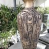 Vase Hiéroglyphique "Anubis Éternel" - Un Voyage dans l'Égypte Pharaonique