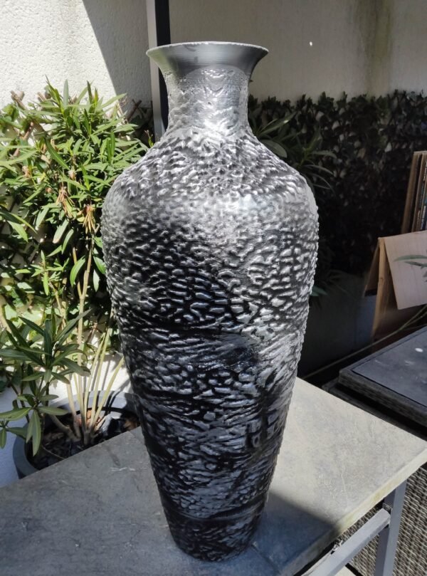 Vase Contemporain "Paysage Rocailleux" - Une Touche de Nature Minérale (80 cm)