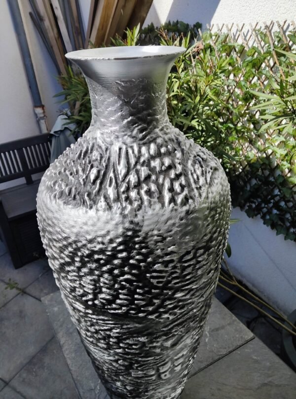 Vase Contemporain "Paysage Rocailleux" - Une Touche de Nature Minérale (80 cm)