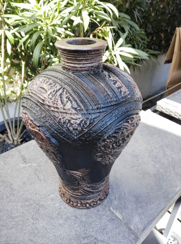 Vase sculptural Marc Aurèle – Sagesse Stoïcienne & Grandeur Romaine – Résine écologique, Finition Bronze Antique (Deux Tailles Disponibles)
